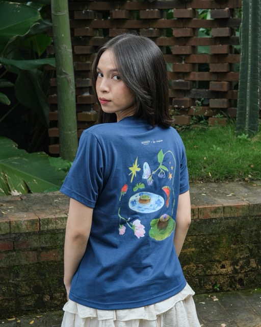 Winter Blueberry Tee